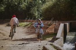 Image du Maroc Professionnelle de  Tnine Ourika, le village berbère située dans la vallée de l'Ourika sur la route de l'Oukaimden dans le haut Atlas, Mardi 27 Février 2007. (Photo / Abdeljalil Bounhar) 